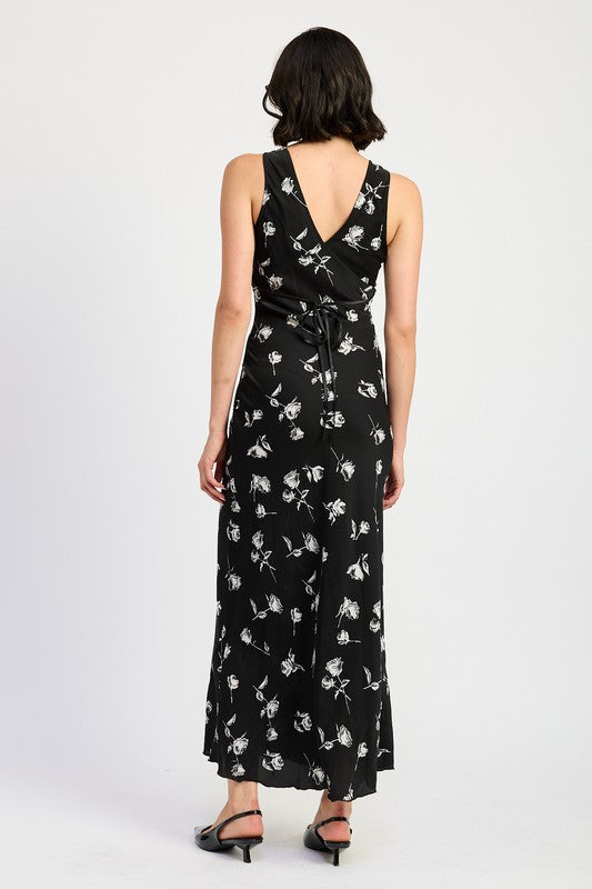 FLORAL V NECK MAXI DRESS