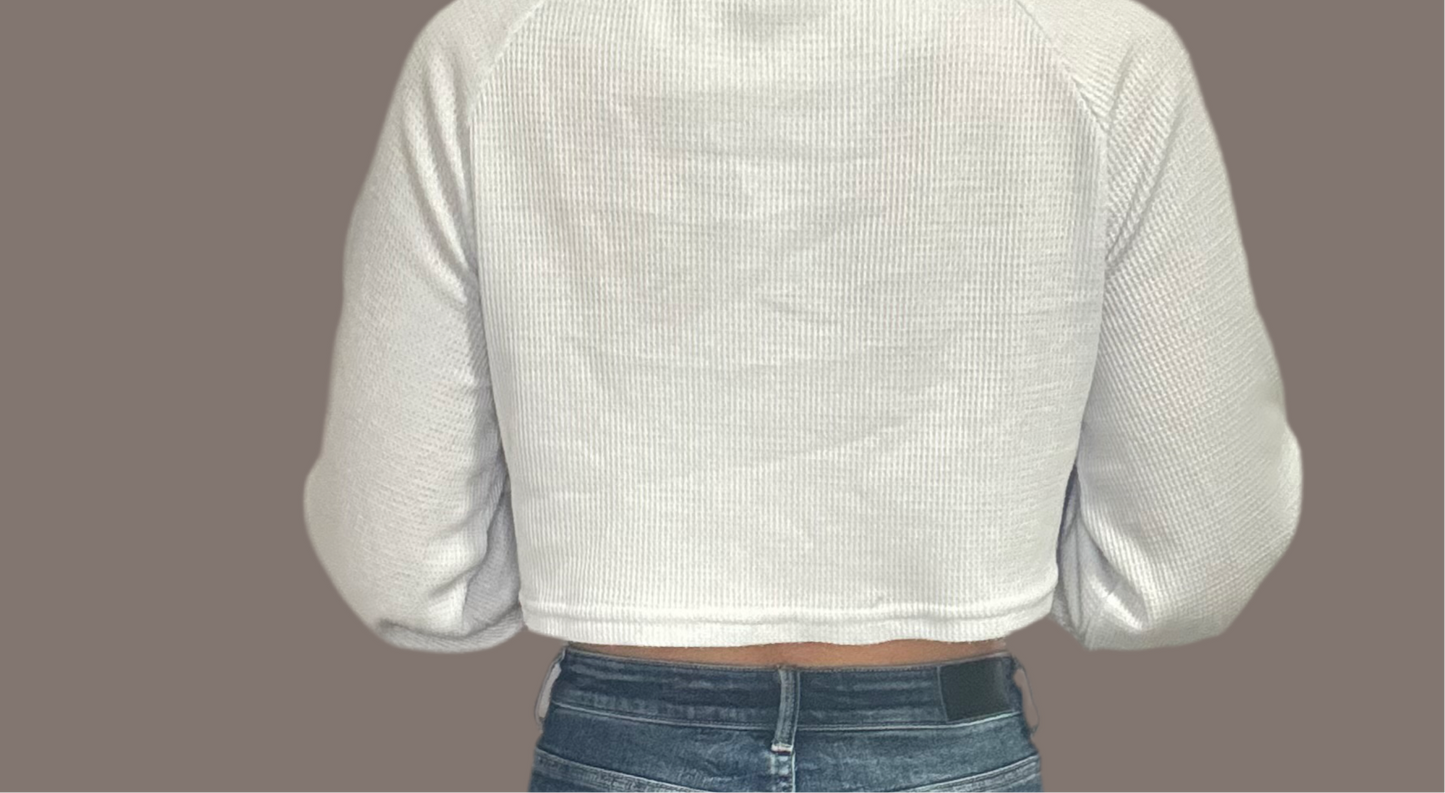 White long sleeve crop top